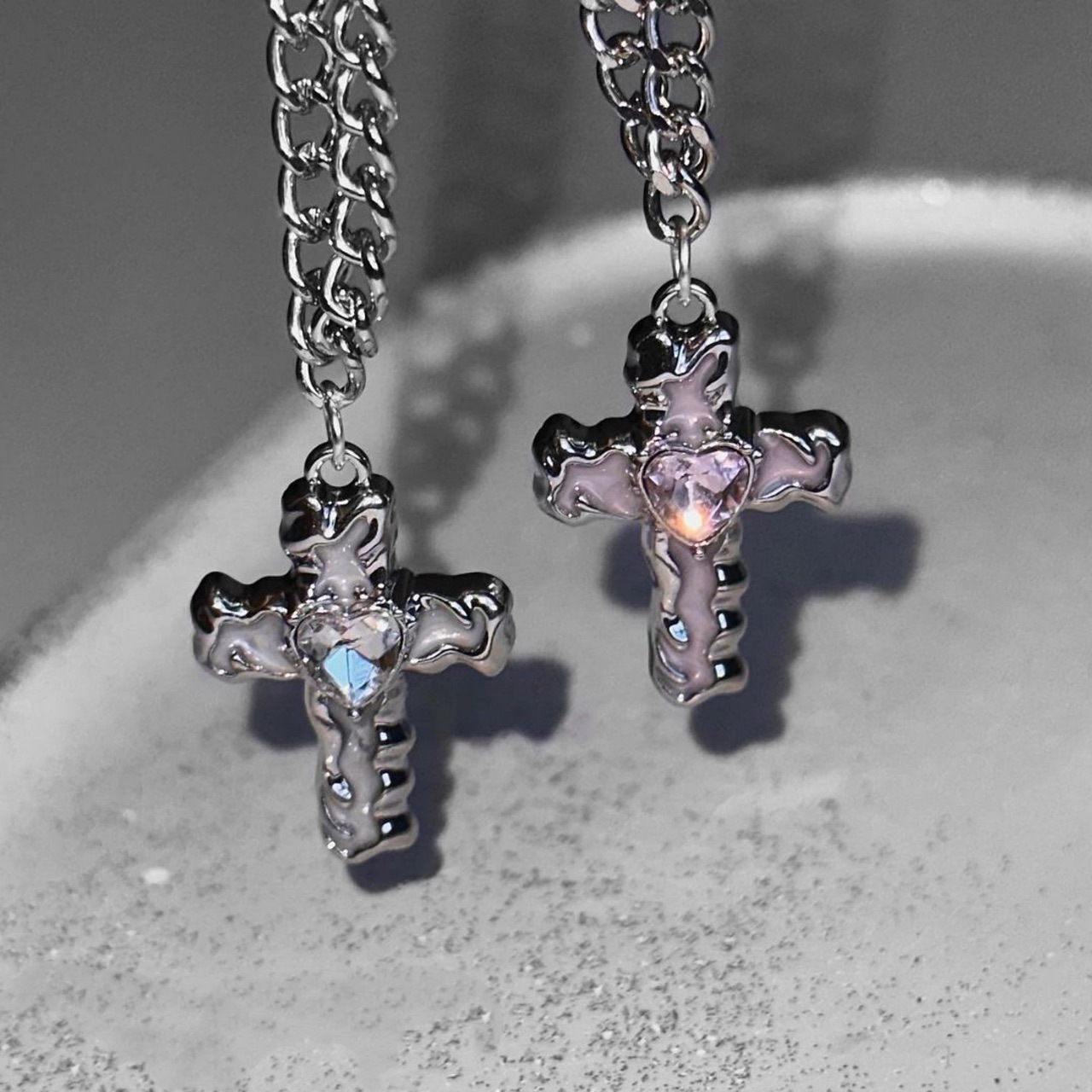 Wholesale Niche design op glaze zircon cross female New ins Wind Net Red Diamond female y2g necklace