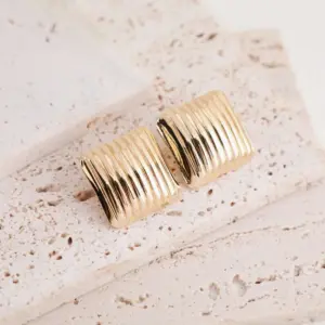 Gold / One Size / Style 19