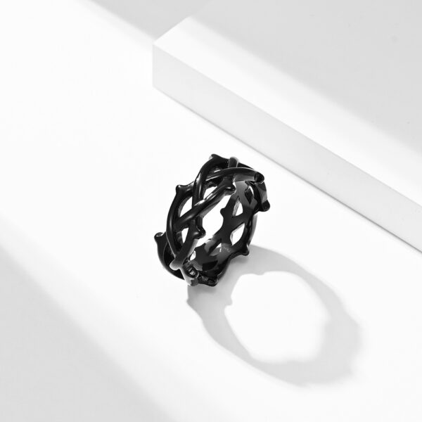 Wholesale Cross-Border European and American Thorn Vine Braided Titanium Steel Ring Niche Stylish Genderless Qianfeng Hand Jewelry