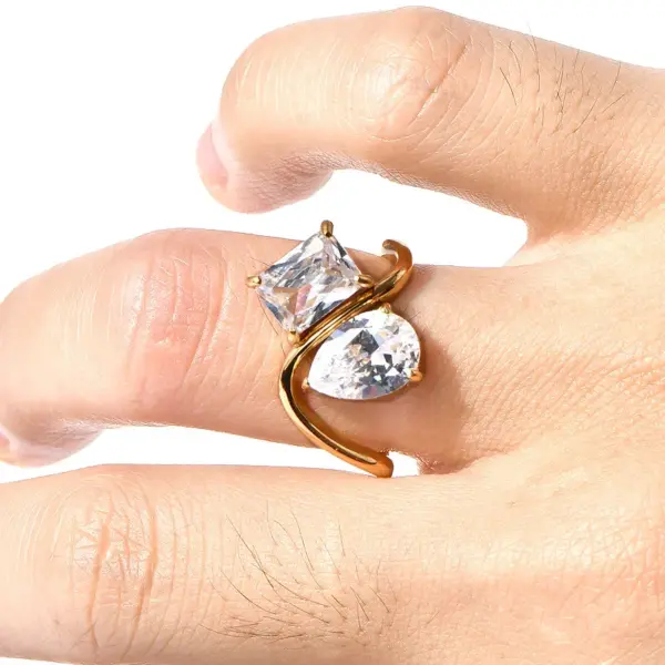 Wholesale PVD Coated Real Gold Plated 18K Gold Square Water Droplets 304 Stainless Steel Elegant Waterproof Non Tarnish Rings