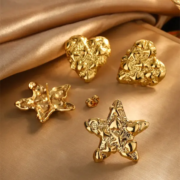 Wholesale 1 Pair Elegant French Style Commute Star Heart Shape 304 Stainless Steel Imitation Gold Electroplating Ear Studs