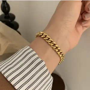 8mm Gold Bracelet