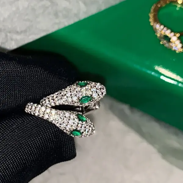 Wholesale Fashion Snake Copper Plating Zircon Earrings 1 Pair