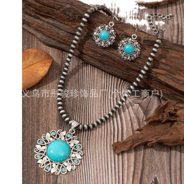 Wholesale European and American cross-border Bohemian round diamond plus pine stone alloy necklace earrings personalized retro alloy earrings jewelry