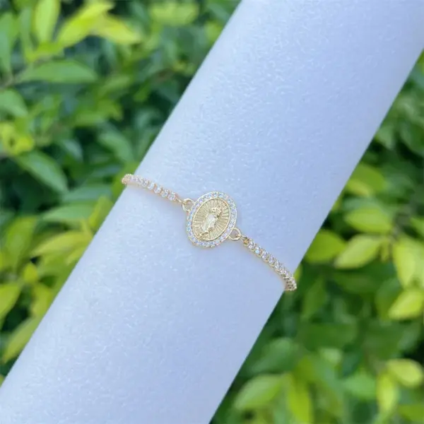Wholesale Jewelry Elegant Luxurious Faith Virgin Mary Copper Bracelets