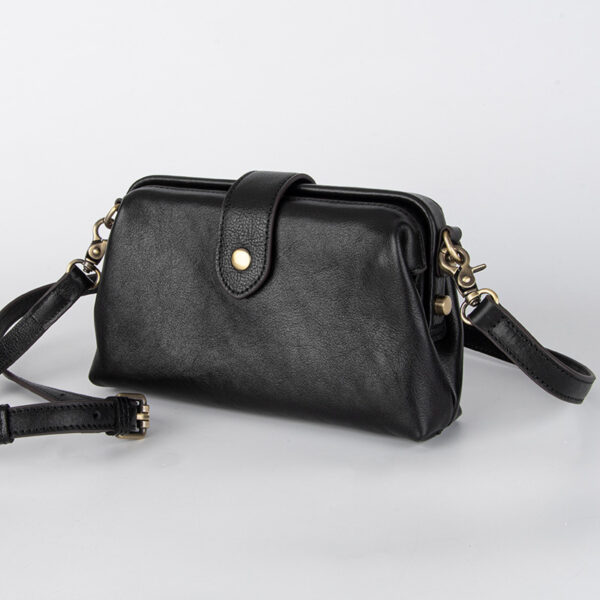 Wholesale Vintage top layer cowhide leather bag small shoulder bag