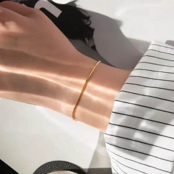 Wholesale PVD Coated Real Gold Plated 18K Gold Solid Color 304 Stainless Steel Casual Waterproof Non Tarnish 304 Stainless Steel Bracelets