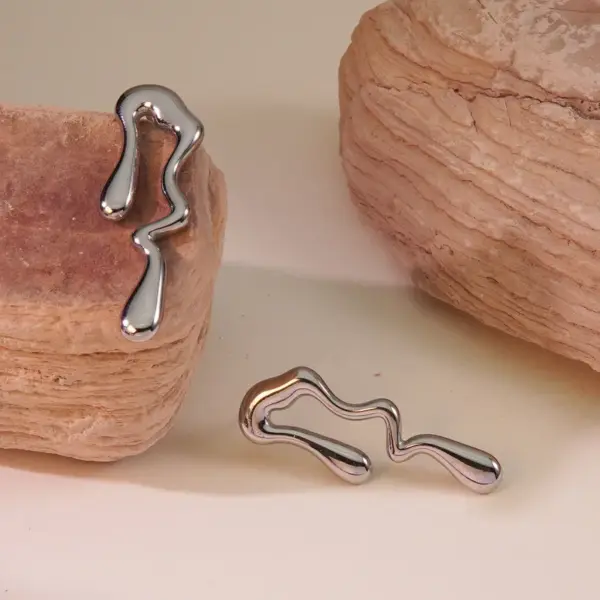 1 Pair Hip-Hop Novelty Classic Style Water Droplets 304 Stainless Steel Imitation Gold Electroplating Drop Earrings