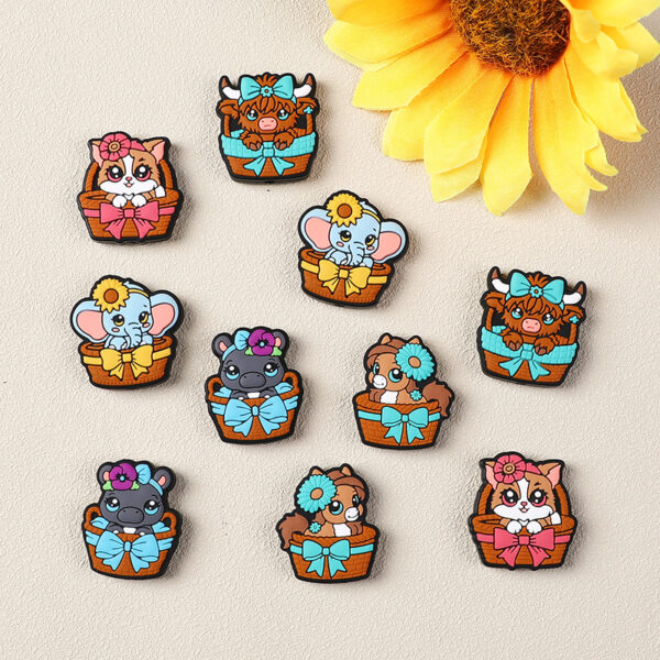 Wholesale Manufacturer Wholesale Animal Silicone Beads Cute Cartoon Decorations Beads DIY Accessories Elephant Straight Hole Glue Beads