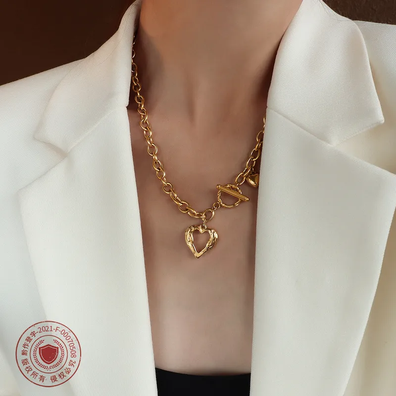 Wholesale PVD Coated Real Gold Plated Heart Titanium Steel Fashion Waterproof Non Tarnish Necklace