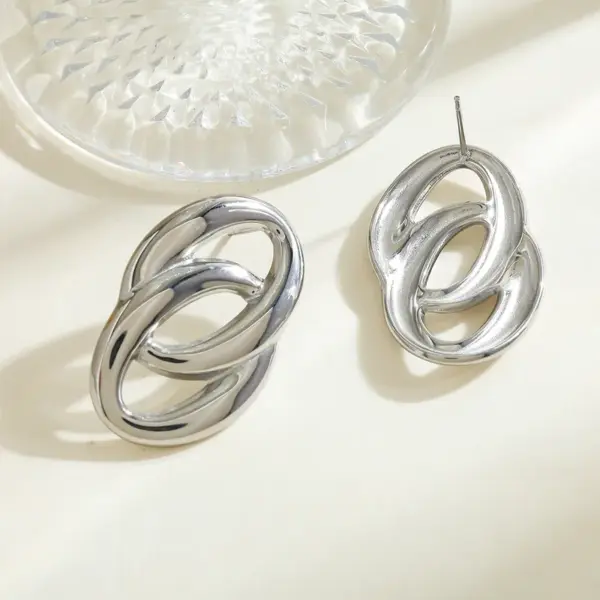 304 Stainless Steel O-Type PVD Coated Stone-Free Real Gold Plated Simple Style Waterproof Non Tarnish Gold Earrings