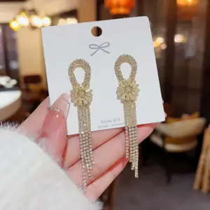 E0035 Silver Needle