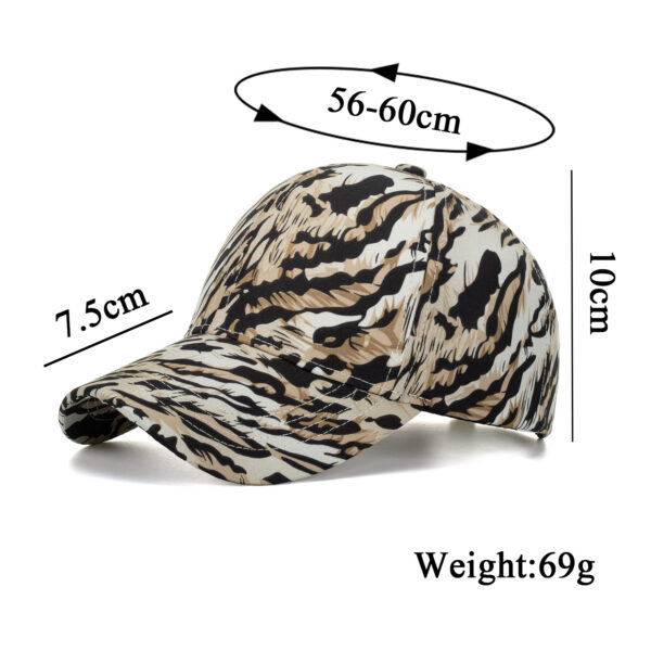 Wholesale Spring and Autumn serrated water ripple baseball cap peaked cap B1053