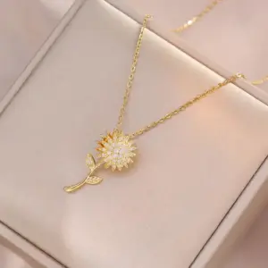 X1852 Gold Sunflower Rotating Necklace