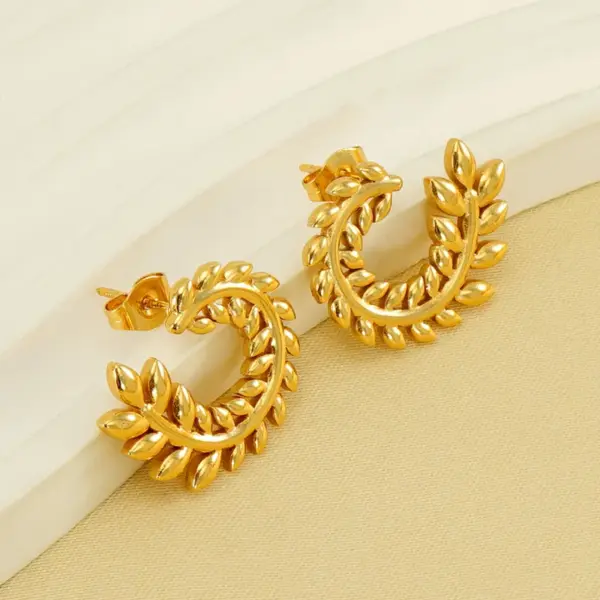 Wholesale 1 Pair Elegant Wreath Polishing Plating Stainless Steel Titanium Steel 18K Gold Plated Earrings