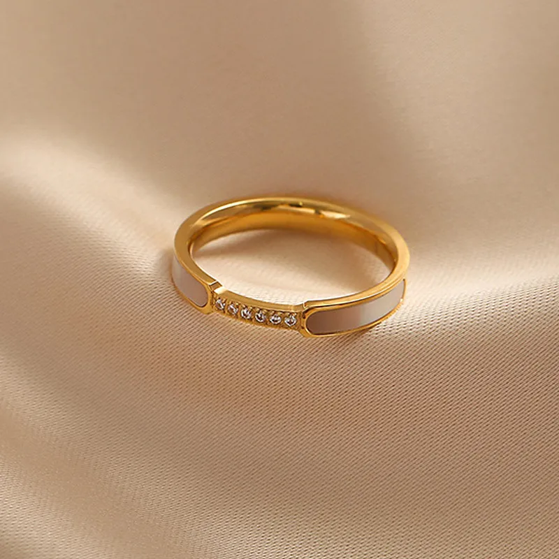 Wholesale Simple Style Solid Color Titanium Steel Plating Inlay Rhinestones Shell Rings 1 Piece