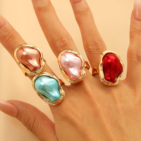 Wholesale Baroque Inlaid Colorful Shaped Pearl Ring Retro Irregular Alloy Rings
