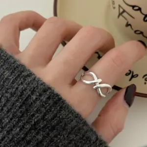 JZ1390 / Adjustable Opening