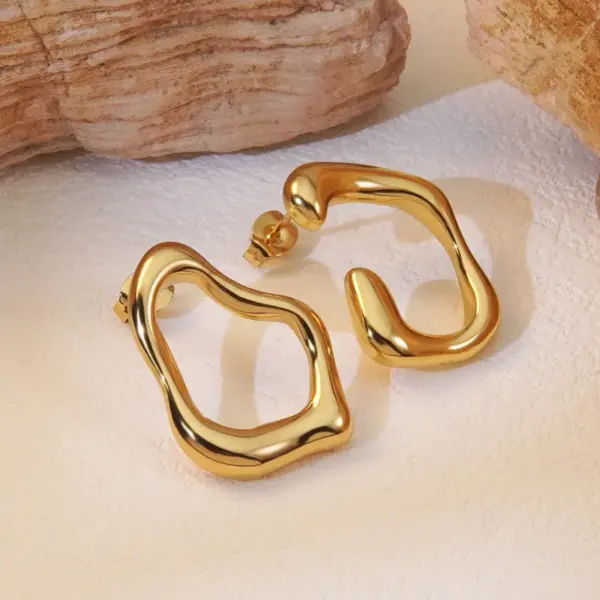 1 Pair Simple Style Classic Style Artistic Asymmetrical Irregular Hollow Out 304 Stainless Steel Imitation Gold Electroplating Ear Studs