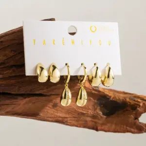 1 Set Yakemiyou Vintage Style U Shape Geometric Plating Inlay Copper Zircon Drop Earrings