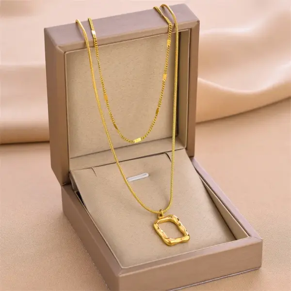 Real Gold Plated 304 Stainless Steel Square Waterproof Non Tarnish Fashion Layered Necklaces For Women'S