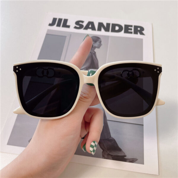 oly-62c7b97a78d7a5dffa302ec45ae0d2e2 Wholesale 2024 New Large Frame Slim Sunglasses Women's Instagram High-end Sunglasses Men's Fashionable UV-proof Sunglasses