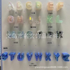Cloud color remarks color (letters randomly mixed) / 20*20mm