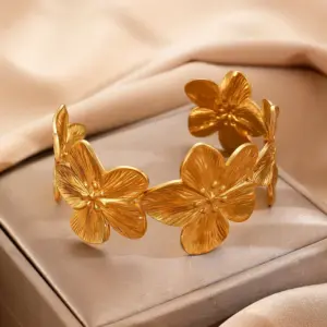 18K Real Gold Flower H-164