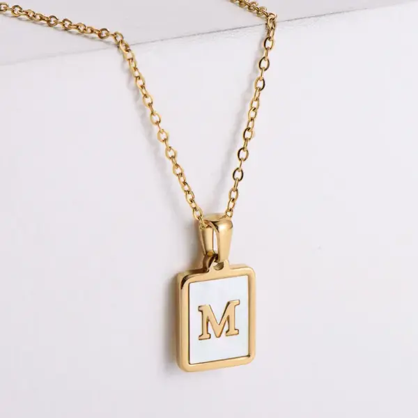 PVD Coated 18K Gold Plated Letter 304 Stainless Steel Simple Style Waterproof Non Tarnish 304 Stainless Steel Pendant Necklace