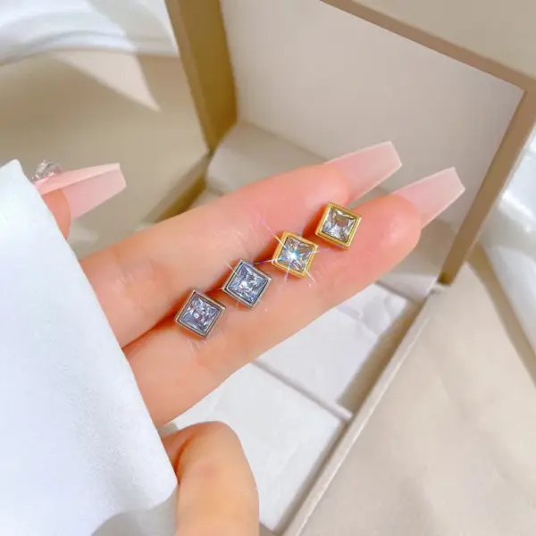 Wholesale PVD Coated Real Gold Plated Square Titanium Steel Simple Style Waterproof Non Tarnish Ear Studs