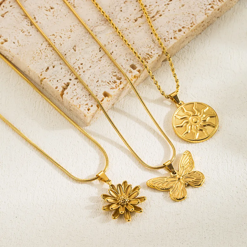 Wholesale Jewelry Simple Style Classic Style Sun Butterfly 304 Stainless Steel Plating Stainless Steel Necklaces