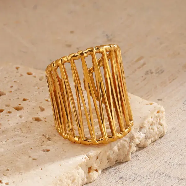 Wholesale Ion Plating (IP) 18K Gold Plated Lines 304 Stainless Steel Casual Rock Marine Style Waterproof Non Tarnish Open Rings