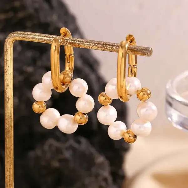 Wholesale 304 Stainless Steel Round PVD Coated Stone-Free 18K Gold Plated Real Gold Plated 18K Gold Vintage Style Simple Style Waterproof Non Tarnish Plating Earrings