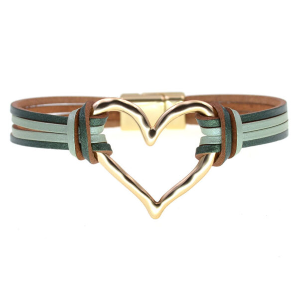 Wholesale Layered large heart-shaped women's bracelet