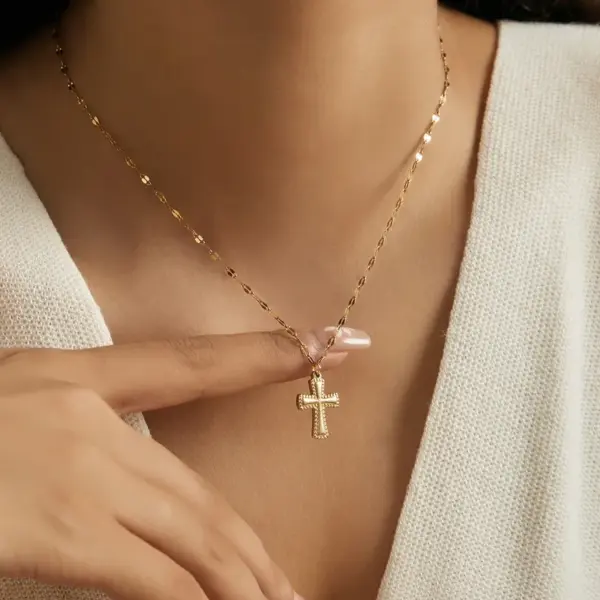 Wholesale Jewelry Simple Style Classic Style Cross 304 Stainless Steel 18K Gold Plated Pendant Necklace