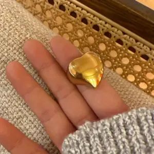 Titanium Steel Love Heart-Shaped Ring