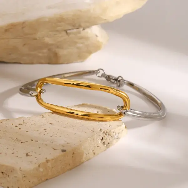 Wholesale PVD Coated Real Gold Plated Color Block 304 Stainless Steel Simple Style Classic Style Waterproof Non Tarnish 304 Stainless Steel Bracelets