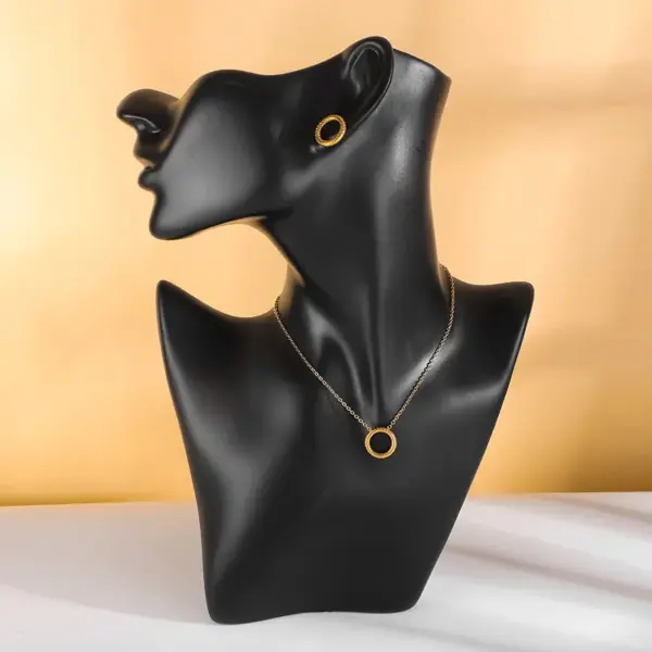 Ion Plating (IP) 18K Gold Plated Round 304 Stainless Steel Vintage Style Simple Style Waterproof Non Tarnish Bracelets Earrings Necklace