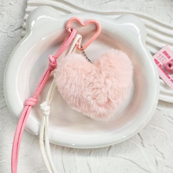 oly-63eac171283d309600733b51000579ee Wholesale Spot Pink Plush Heart Miu Bag Hanging Girl Plush Pendant Keychain Leather Braided Rope Bag Pendant