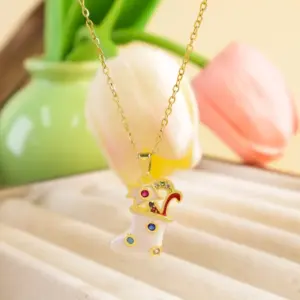 Xl2794 Christmas Stockings White Necklace / Gold