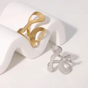Wholesale PVD Coated Real Gold Plated 18K Gold Irregular Geometric Lines 304 Stainless Steel Modern Style IG Style Waterproof Non Tarnish Open Rings