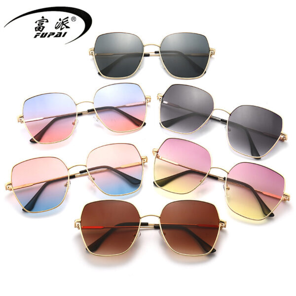 Wholesale Sunglasses for Women, High-End, Small, Fashionable, Anti-Uv Sunglasses, 2025 Gradient Large Frame Metal Sunglasses