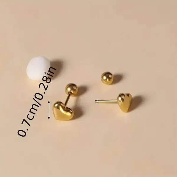Wholesale 304 Stainless Steel Heart Shape Electroplated Stone-Free 18K Gold Plated Simple Style Commute Ear Studs