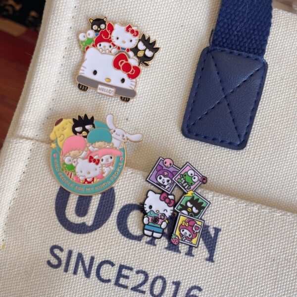 Wholesale Cute Cartoon Costume Metal Brooch OLY Exclusive