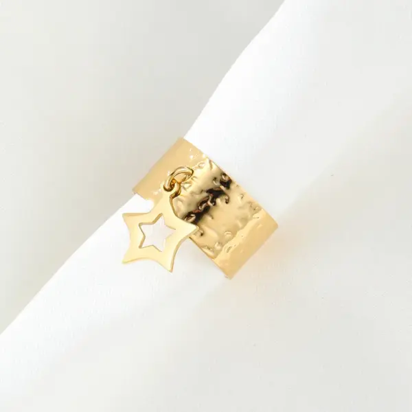 Wholesale 304 Stainless Steel Star PVD Coated 14K Gold Plated 18K Gold Plated Simple Style Waterproof Non Tarnish Gold Charm Rings