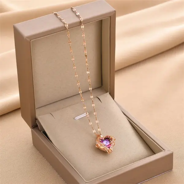 Real Gold Plated 304 Stainless Steel Electroplated Rhinestones Heart Shape Waterproof Non Tarnish Plating Inlay Fashion Cable Chain Pendant Necklace For Women'S