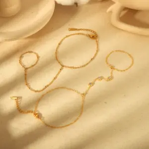 PVD Coated Real Gold Plated 18K Gold Solid Color 304 Stainless Steel Elegant Simple Style Waterproof Non Tarnish 304 Stainless Steel Lobster Trigger Clasp Closure Bracelets