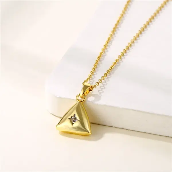 Wholesale Water Plating Vacuum Real Gold Plated 18K Sun Heart Shape Whale 304 Stainless Steel Titanium INS Style Waterproof Non Tarnish 201 Pendant Necklace