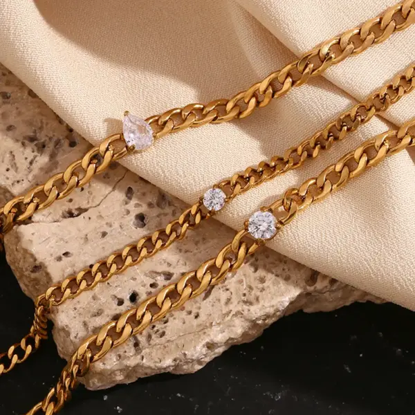 Wholesale 304 Stainless Steel Solid Color PVD Coated Zircon 18K Gold Plated Real Gold Plated Simple Style Classic Style Waterproof Non Tarnish Plating Inlay White Gold Bracelets
