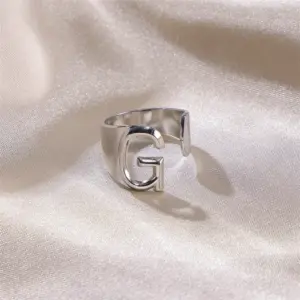 Silver / G
